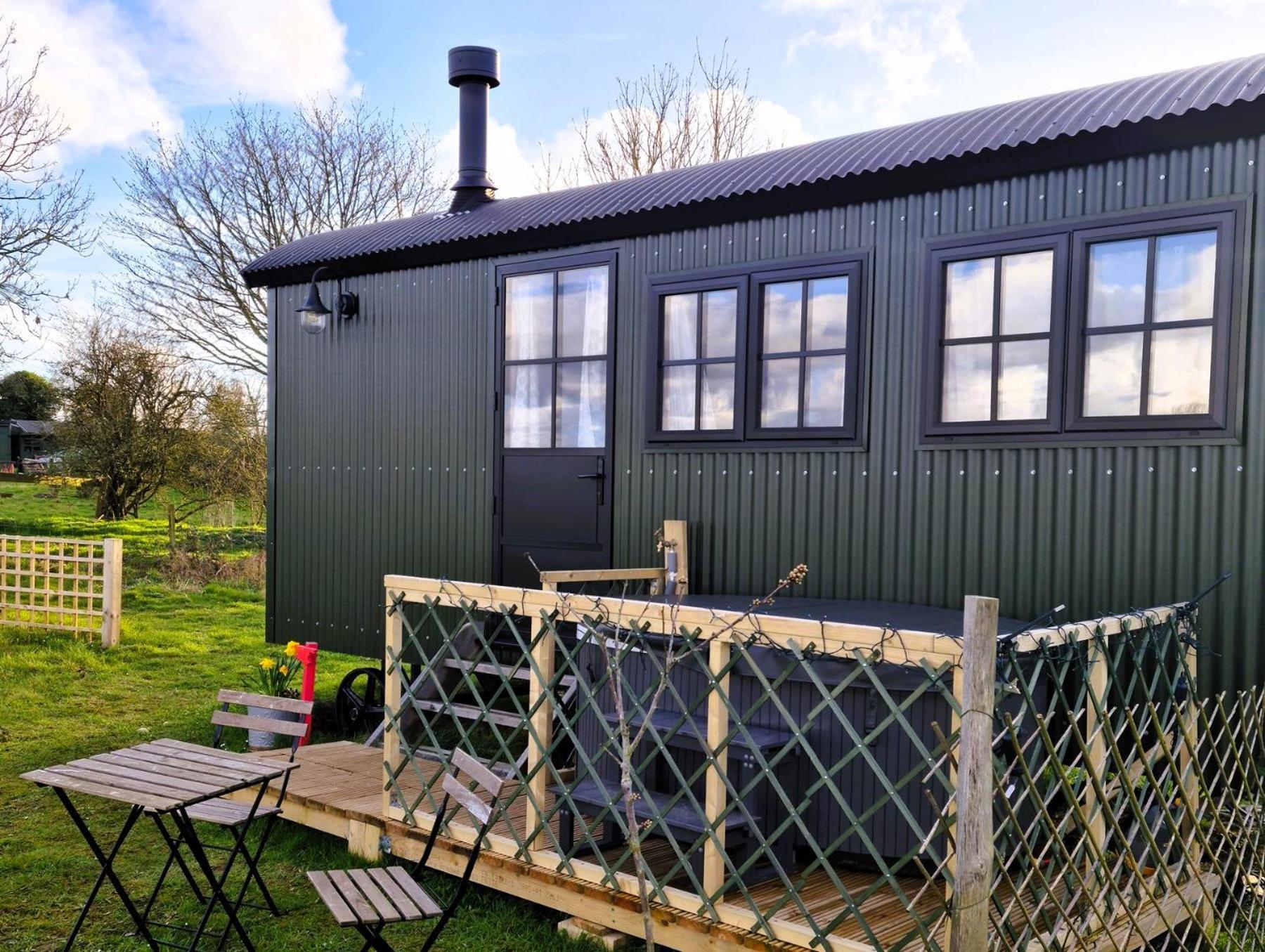Warlingham Milberry Green Meadows מראה חיצוני תמונה
